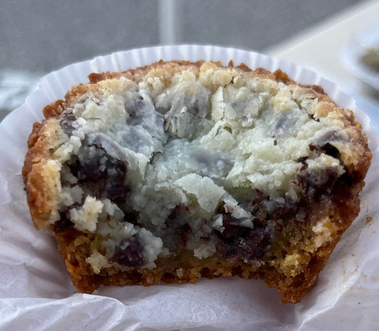 Six Chocolate Chip Gooey Butter Cupcakes